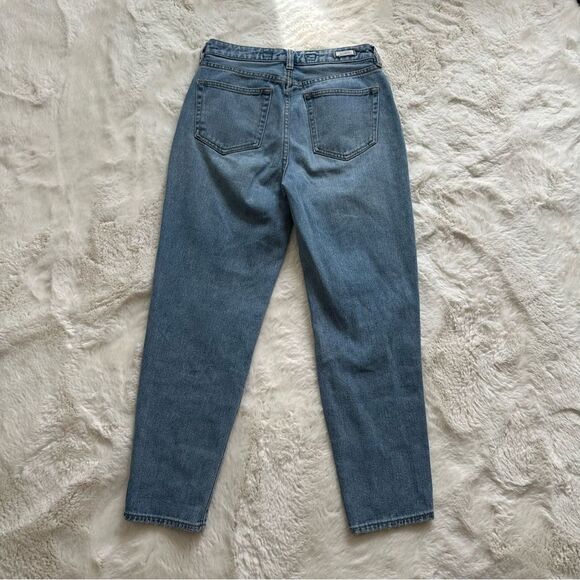 MELVILLE Brandy Melville ripped knee cropped jeans - Picture 6 of 9